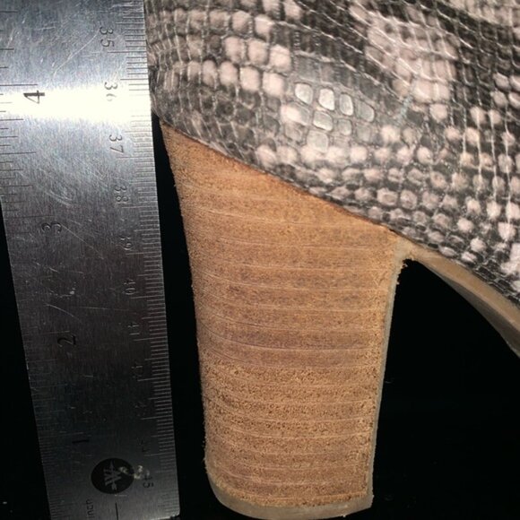 Carlos by Carlos Santana Snakeskin ‘LYDIA’ Booties - Picture 11 of 11